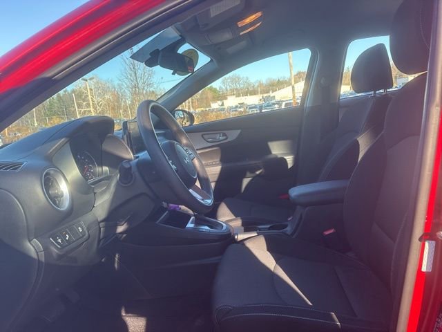 Used 2023 Kia Forte LXS w/ LXS Technology Package image 15