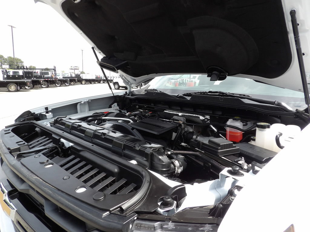 Used 2026 Chevrolet Silverado 3500 W/T AWD/4WD image 46