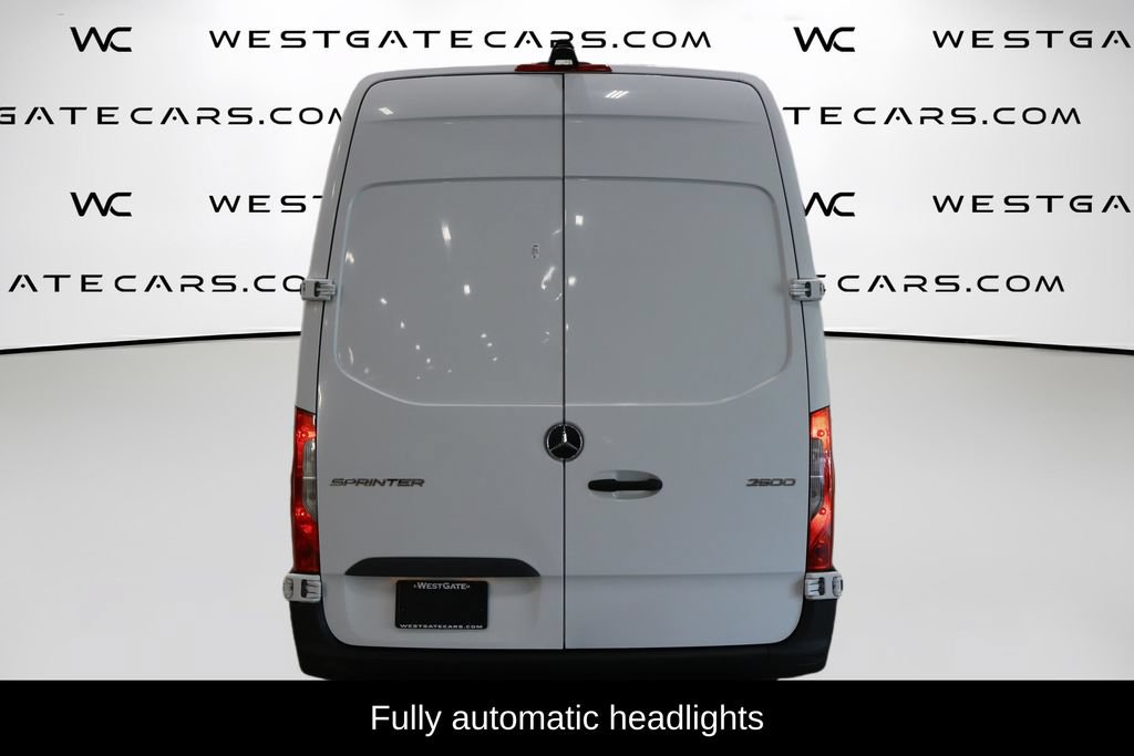 Used 2021 Mercedes-Benz Sprinter 2500 w/ Driver Convenience Package image 7