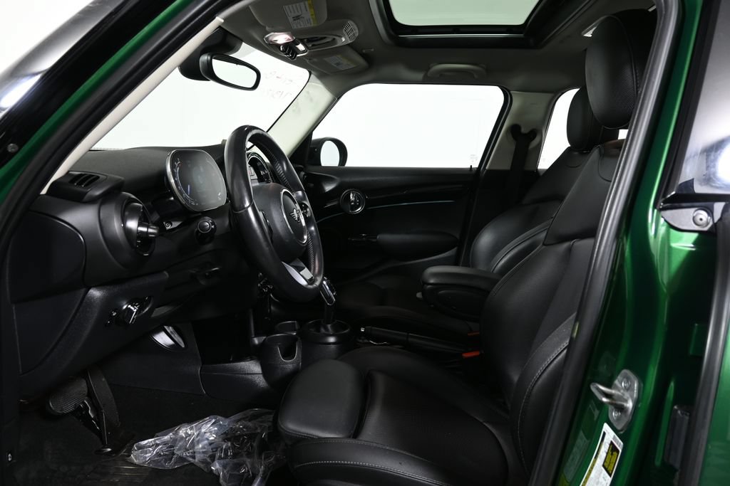 Certified 2024 MINI Cooper S FWD image 3