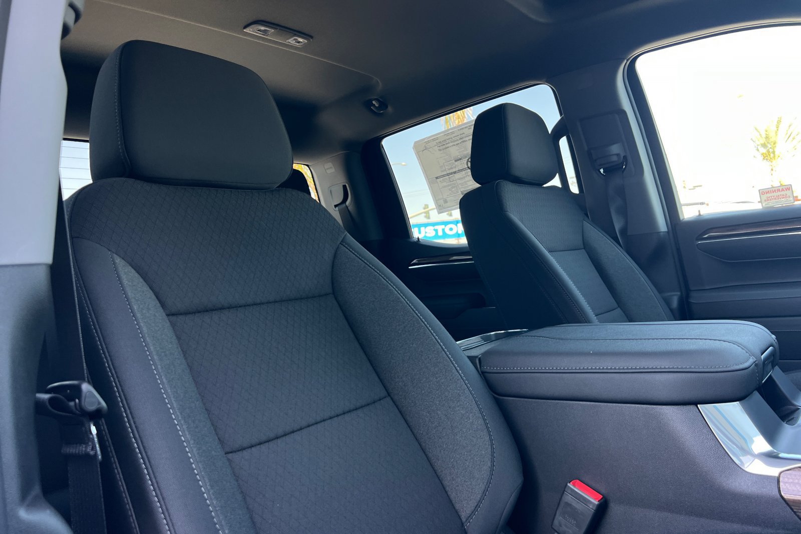 New 2026 Chevrolet Silverado 1500 LT w/ Z71 Off-Road Package AWD/4WD image 18