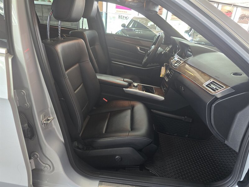 Used 2014 Mercedes-Benz E 350 4MATIC Sedan image 15