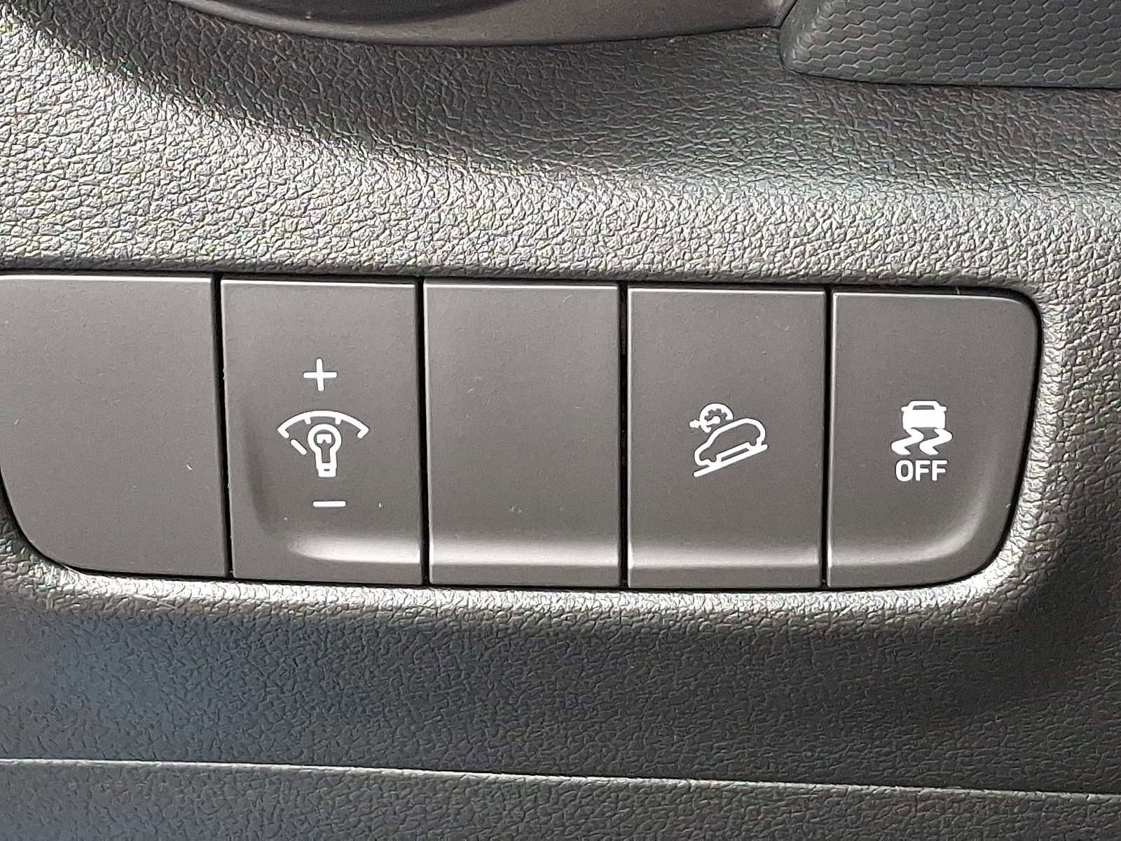 Used 2023 Hyundai Kona SEL image 26