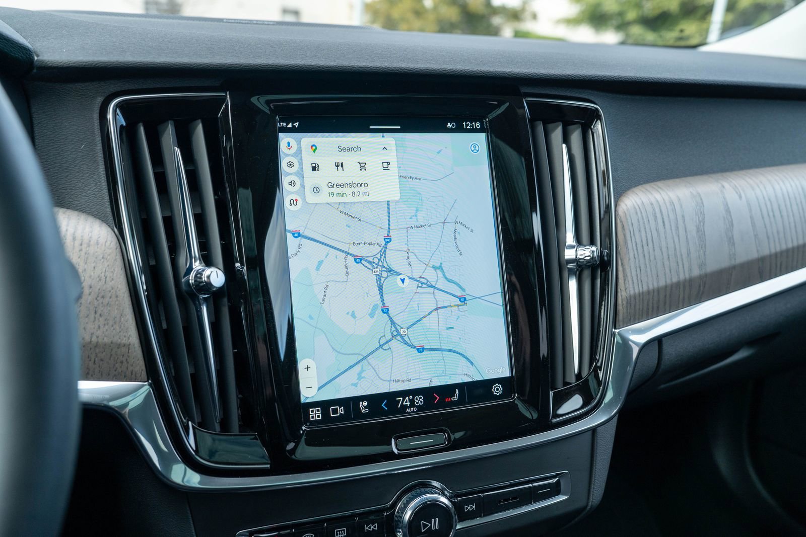 Used 2023 Volvo V90 B6 Cross Country Plus image 25