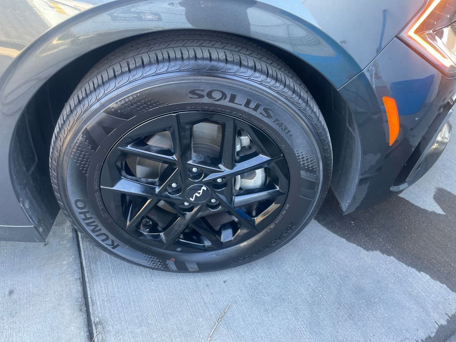 Used 2025 Kia K5 LXS image 32