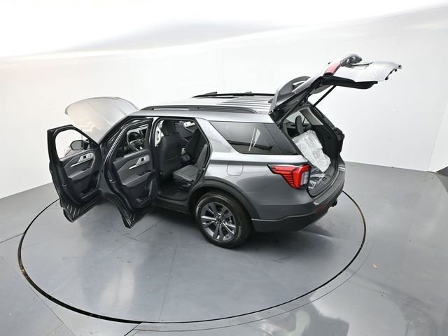 New 2026 Ford Explorer Active AWD/4WD image 39