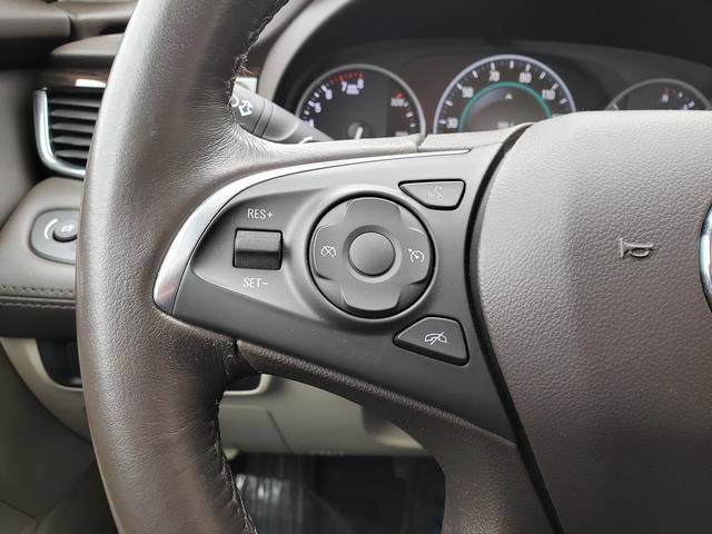 Used 2017 Buick LaCrosse Preferred image 20