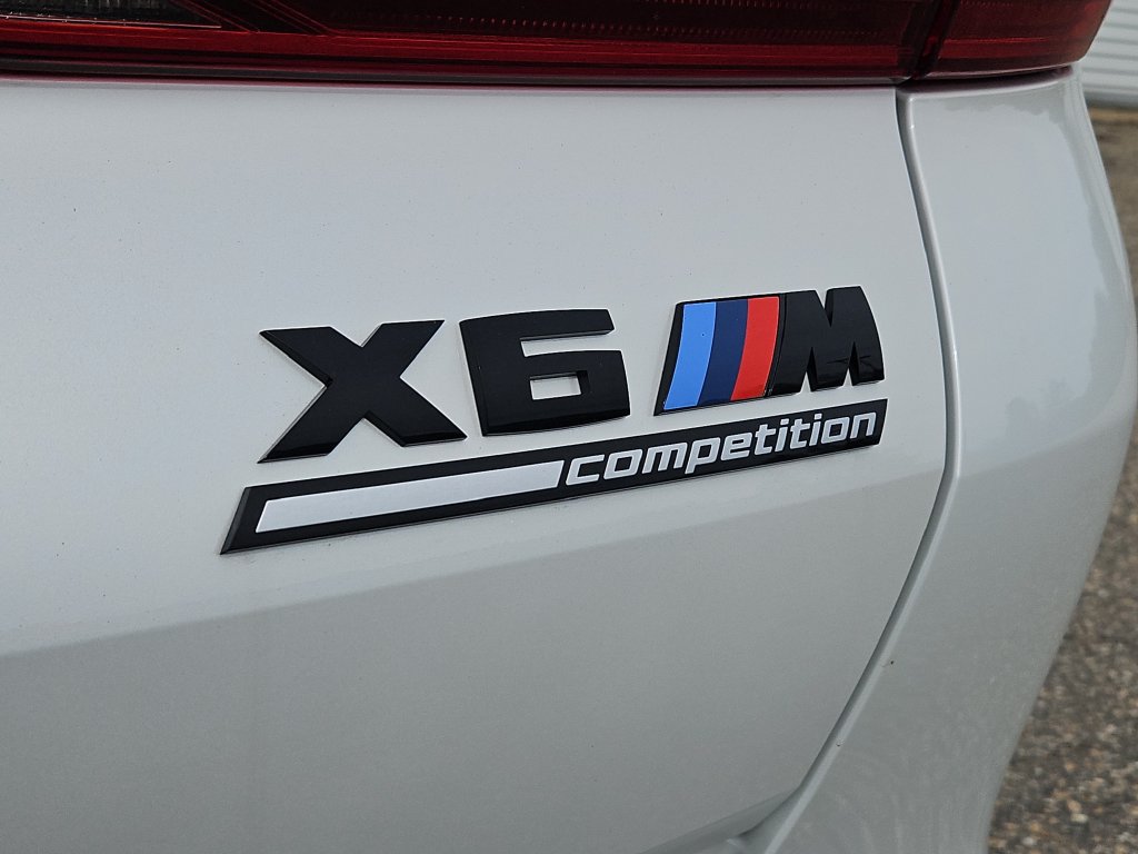 Used 2025 BMW X6 M Competition w/ Executive Package AWD/4WD image 13