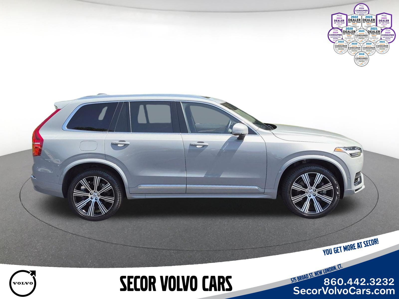 Certified 2025 Volvo XC90 T8 Plus w/ Protection Package Premier AWD/4WD image 5