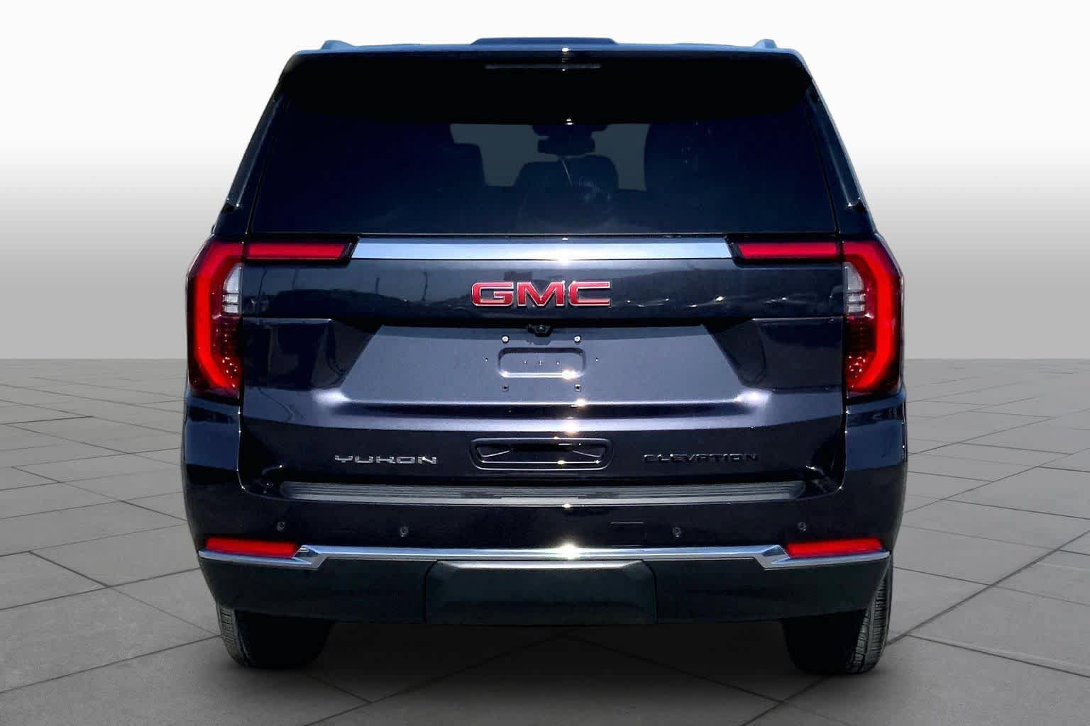 Used 2026 GMC Yukon Elevation RWD image 5