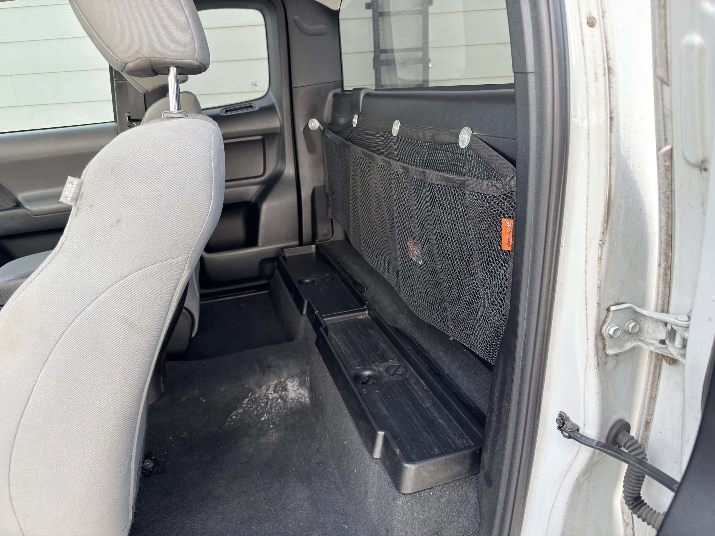 Used 2020 Toyota Tacoma SR image 17