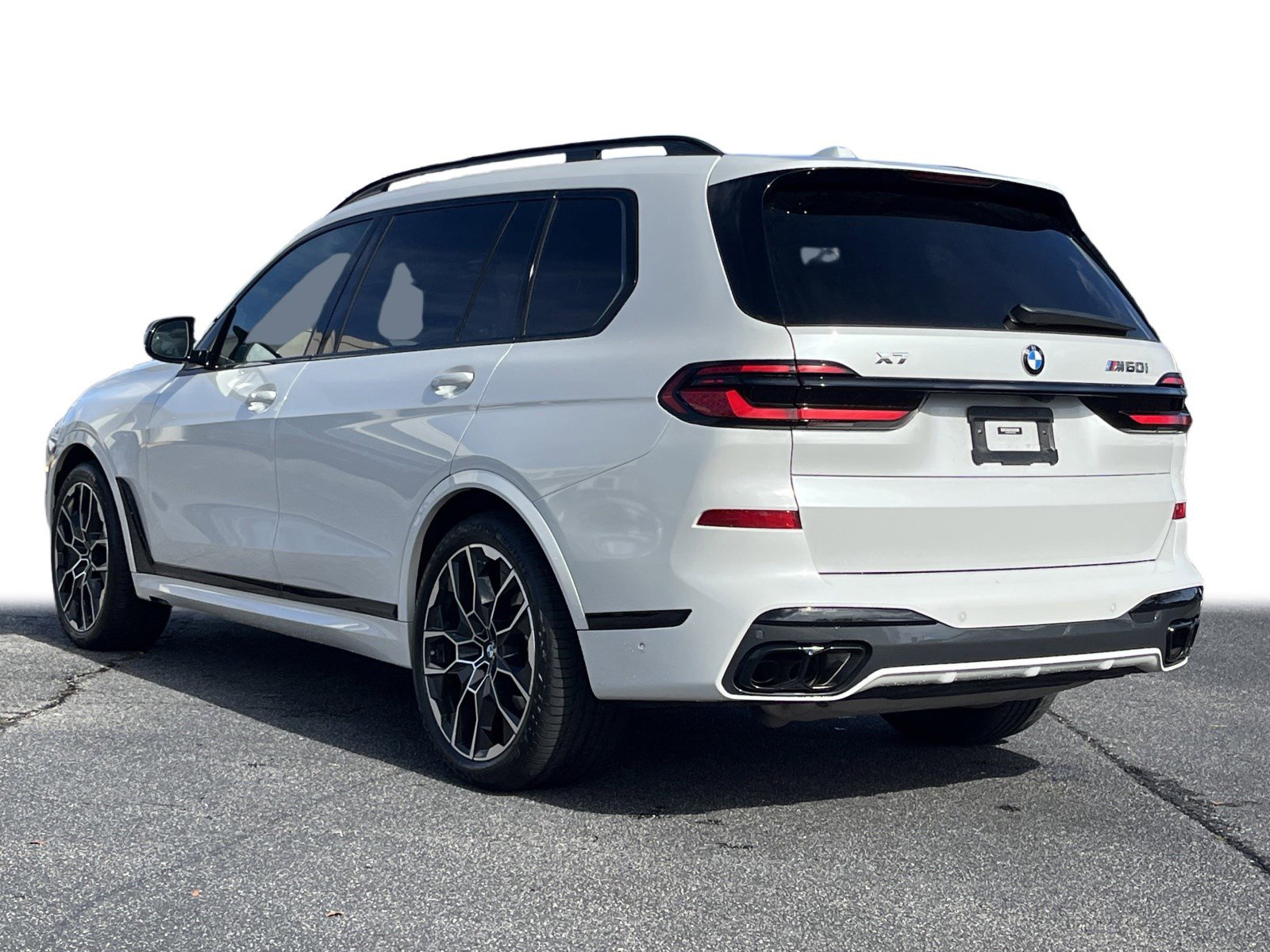Certified 2024 BMW X7 M60i w/ Executive Package image 27