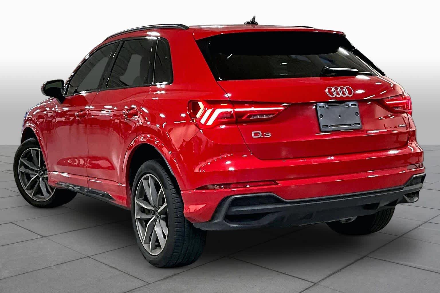 Used 2024 Audi Q3 2.0T Premium Plus w/ Premium Plus Package AWD/4WD image 11