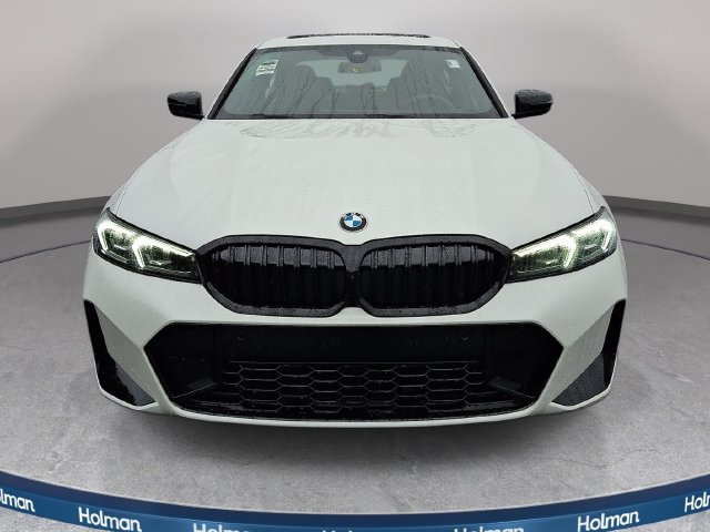 New 2026 BMW 330i xDrive Sedan w/ M Sport Package AWD/4WD image 2
