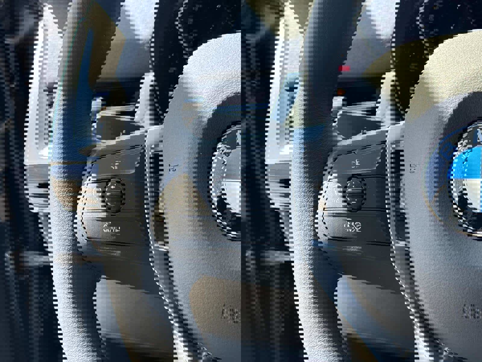 New 2026 BMW X2 xDrive28i w/ Technology Package image 22