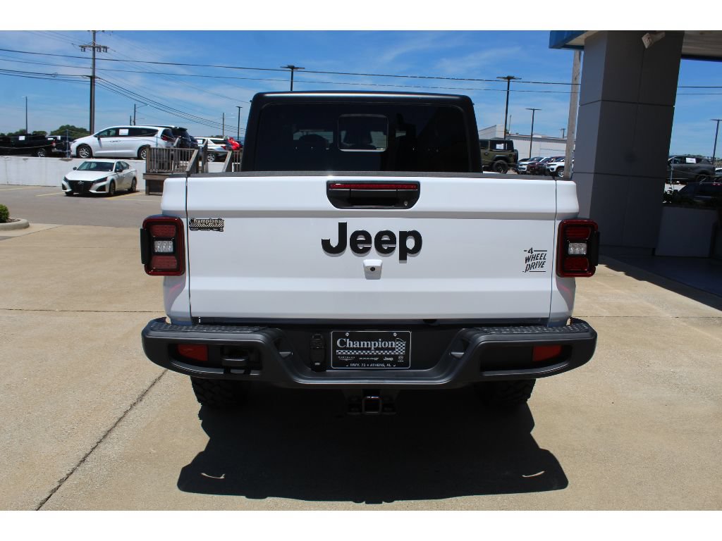 New 2026 Jeep Gladiator Sport AWD/4WD image 6