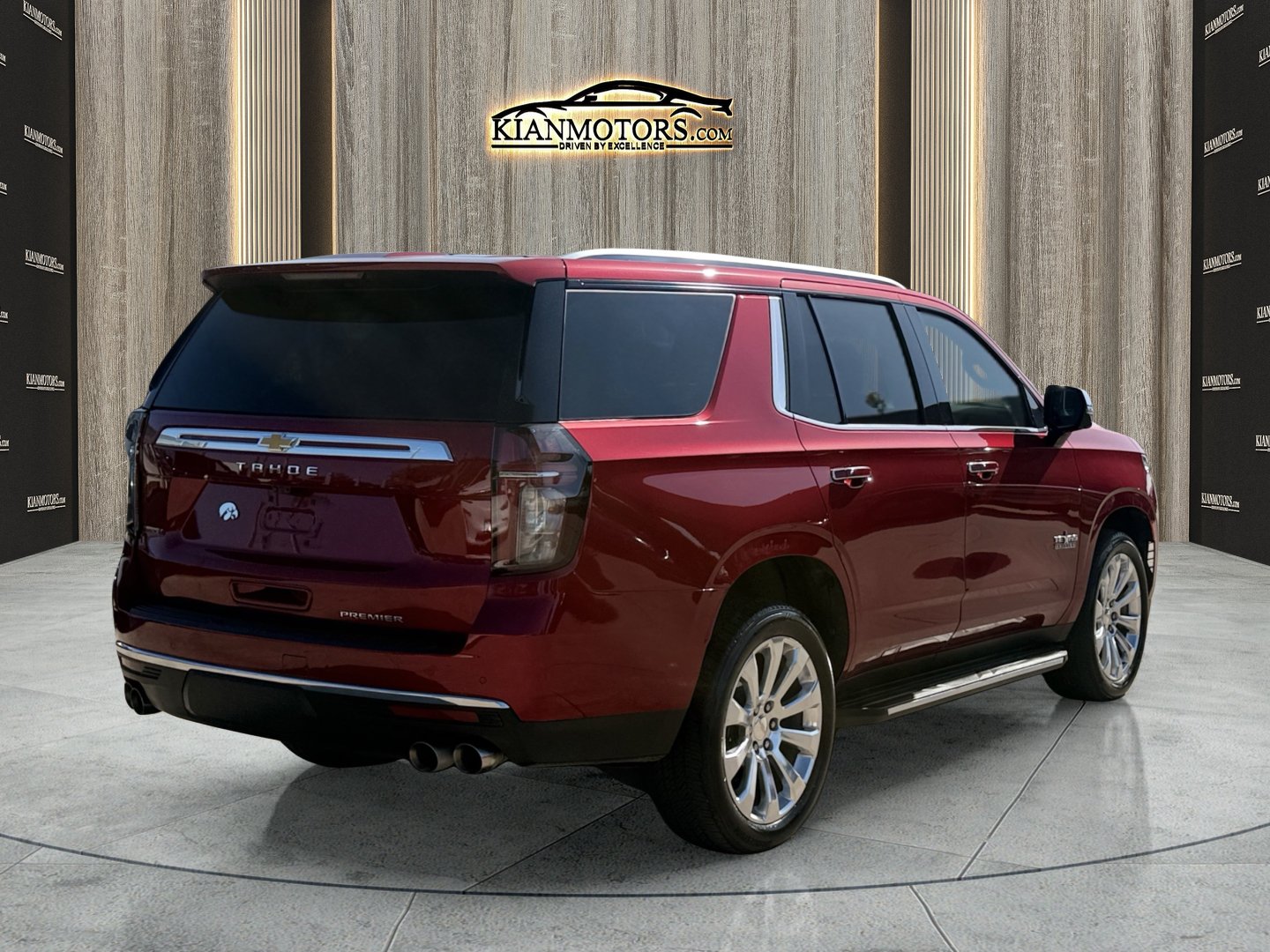 Used 2023 Chevrolet Tahoe Premier w/ Premium Package RWD image 7