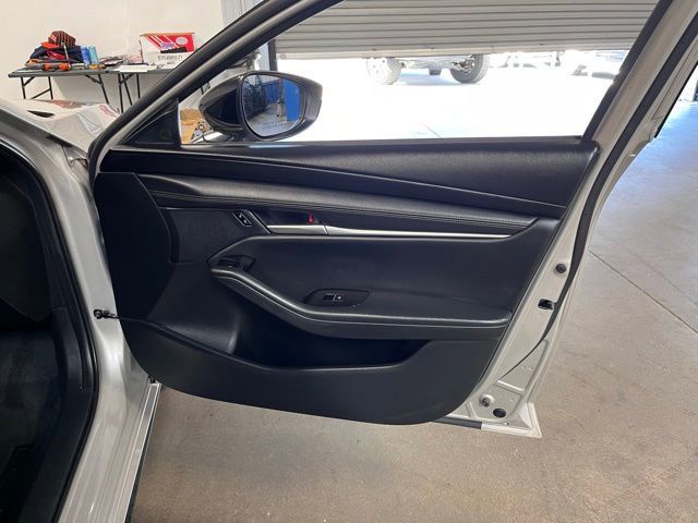 Used 2024 MAZDA MAZDA3 s FWD image 12