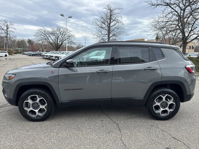 Used 2022 Jeep Compass Trailhawk image 21