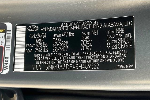 Used 2025 Hyundai Tucson SE image 13