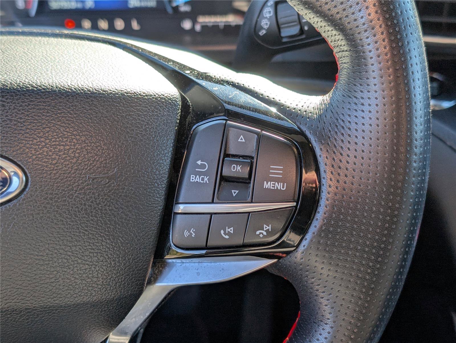 Used 2022 Ford Explorer ST-Line image 26