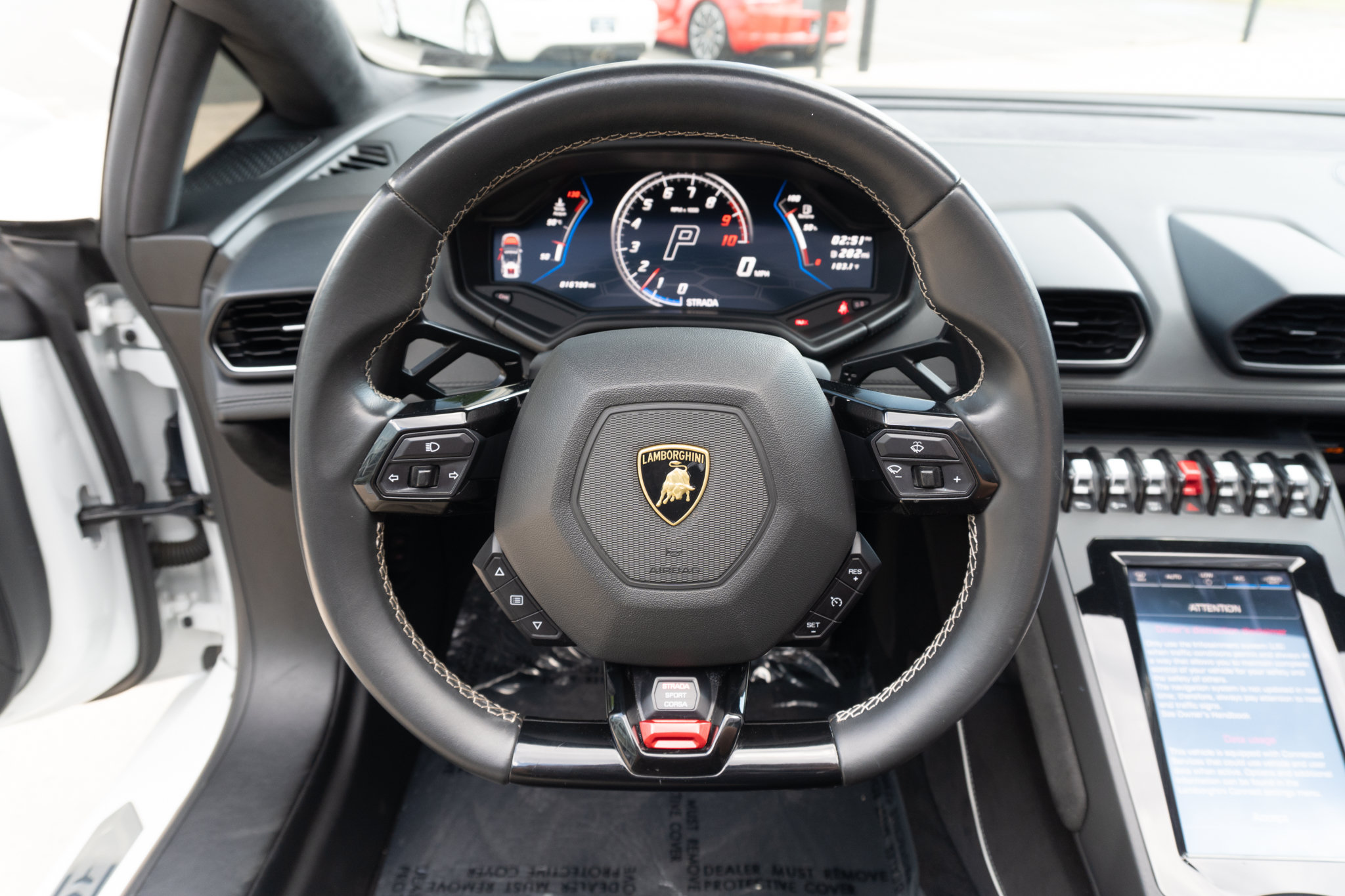 Used 2020 Lamborghini Huracan EVO AWD/4WD image 22