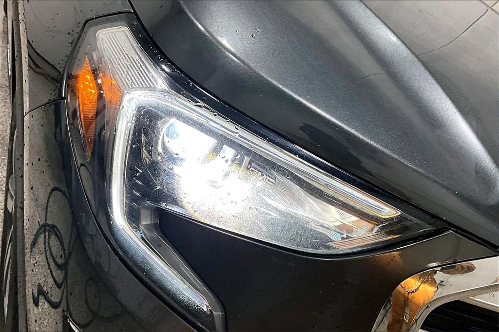 Used 2020 GMC Terrain SLT image 31