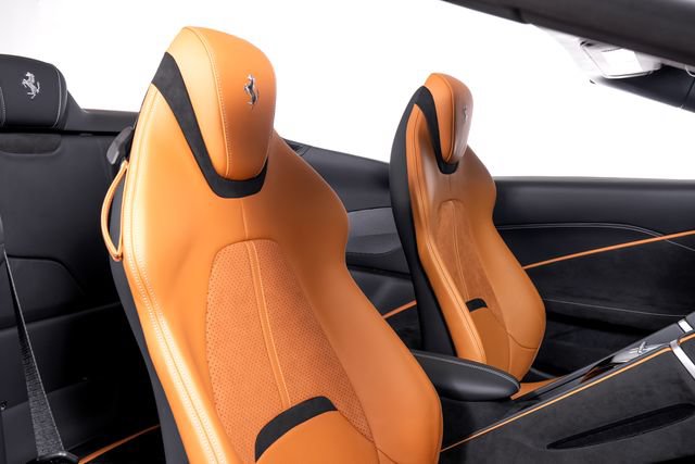 Certified 2026 Ferrari Roma Spider RWD image 51