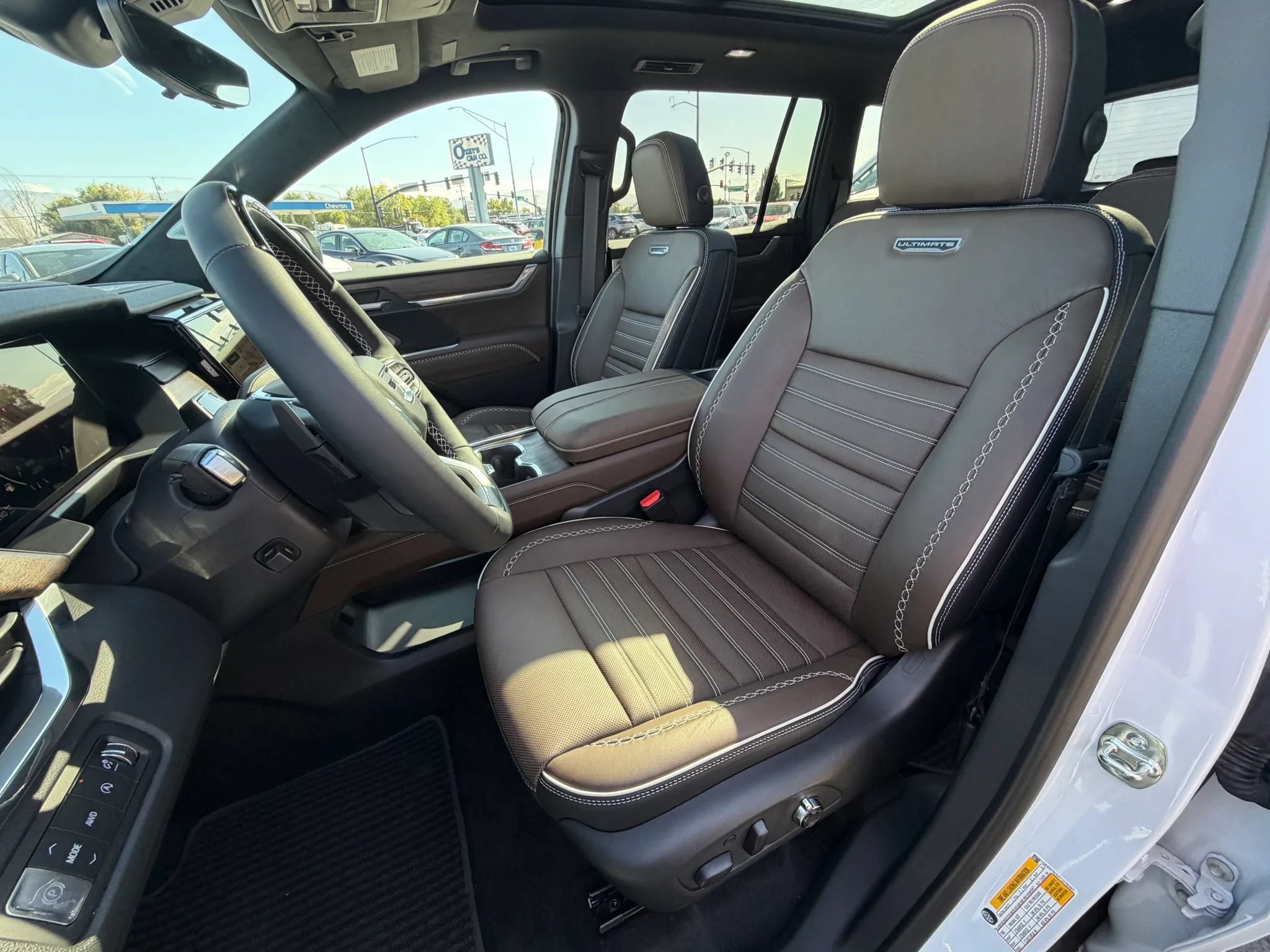 Used 2026 GMC Acadia Denali Ultimate AWD/4WD image 10