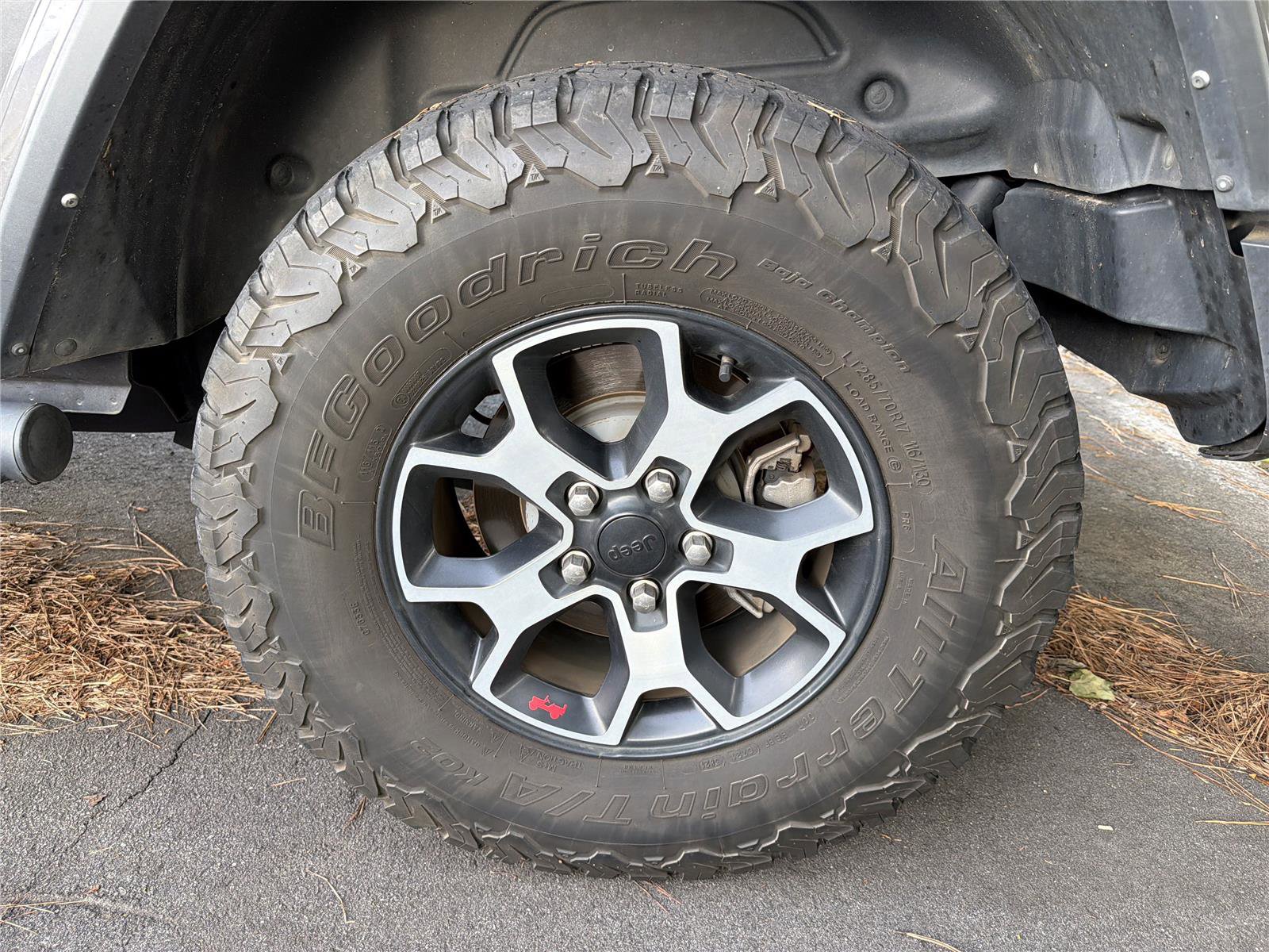 Used 2021 Jeep Wrangler Unlimited Rubicon AWD/4WD image 10
