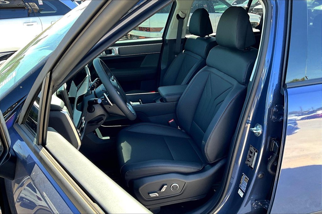 Certified 2026 Hyundai Santa Fe SEL FWD image 32