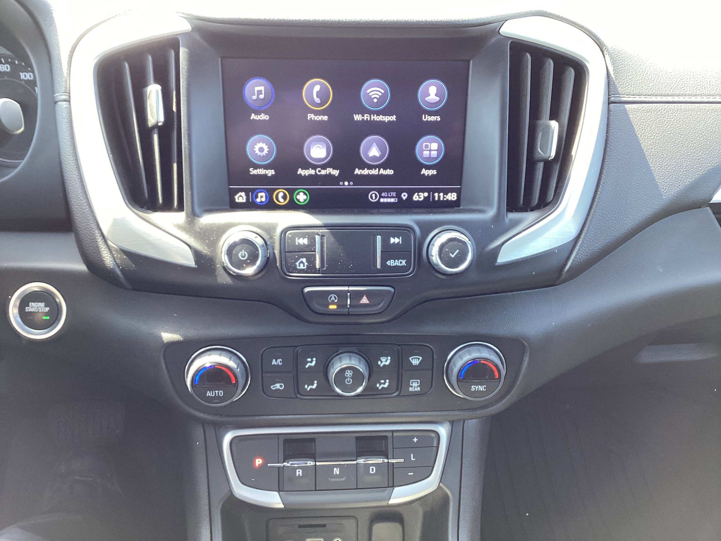 Used 2024 GMC Terrain SLT w/ LPO, Floor Liner Package AWD/4WD image 18