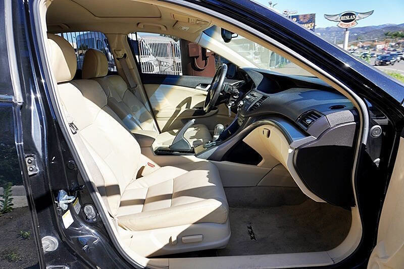 Used 2013 Acura TSX Sedan image 12