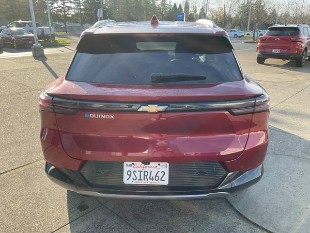 Used 2025 Chevrolet Equinox EV LT w/ Convenience Package image 7