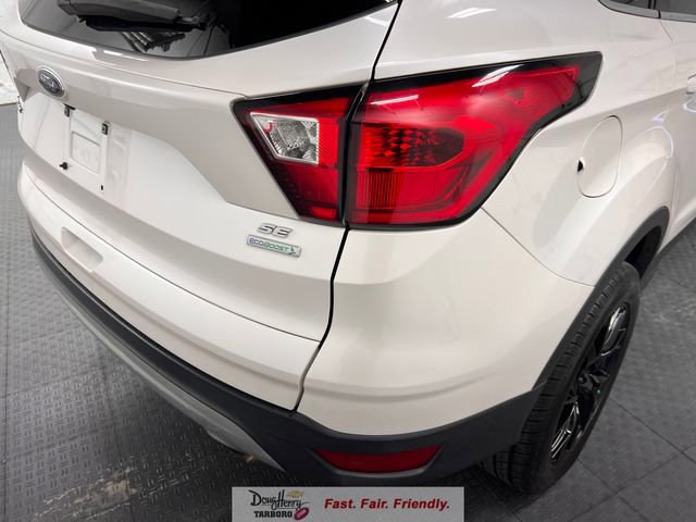 Used 2019 Ford Escape SE FWD image 14