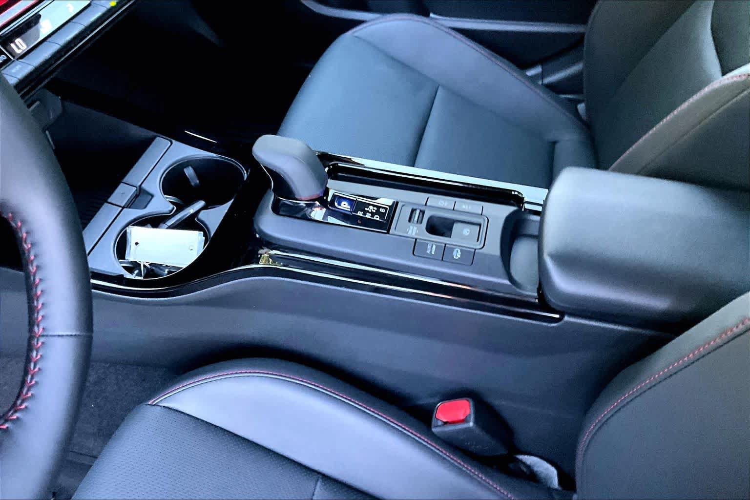 Certified 2026 Toyota Prius Plug-In Hybrid FWD image 15
