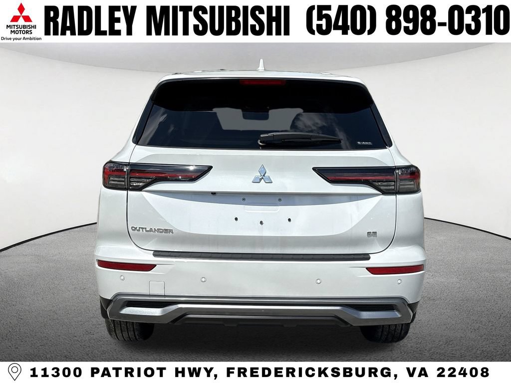 New 2026 Mitsubishi Outlander SE AWD/4WD image 15