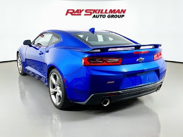 Used 2017 Chevrolet Camaro SS RWD image 5