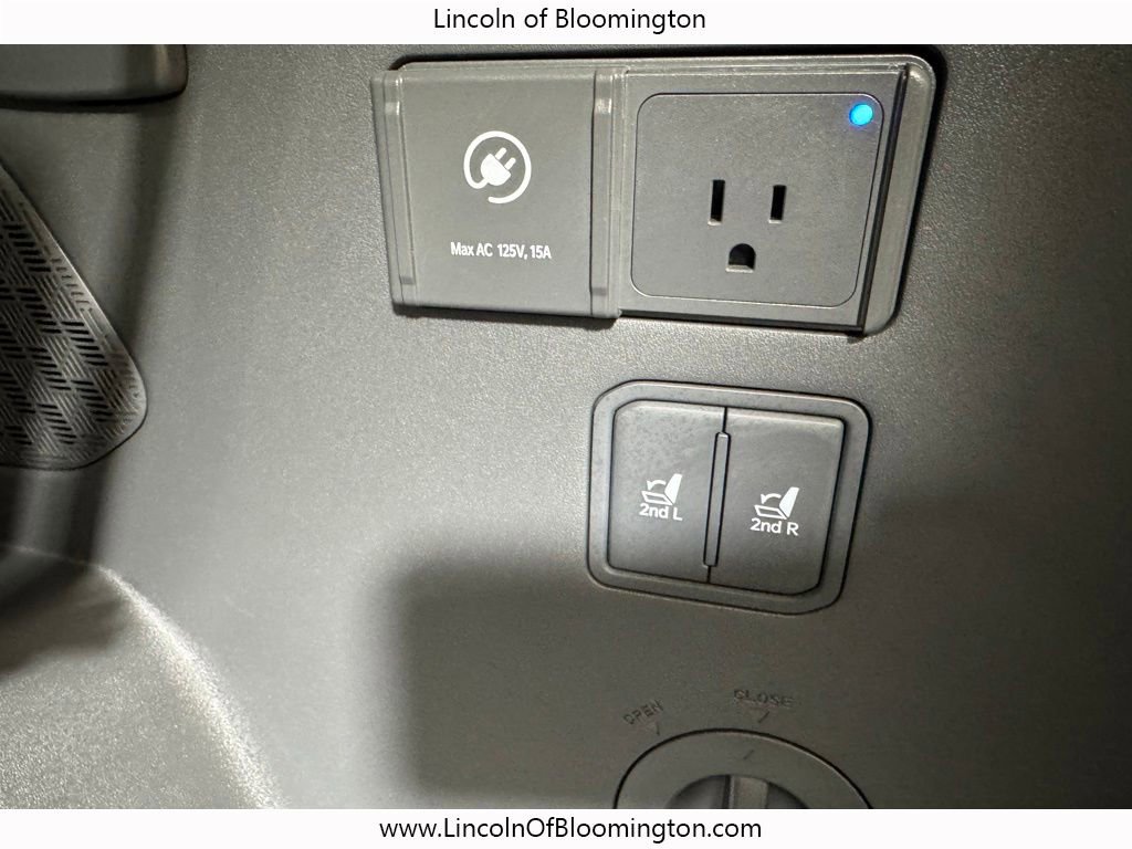 Used 2024 Kia EV9 Land AWD/4WD image 31