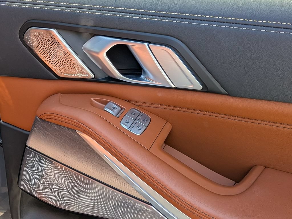 Certified 2025 BMW ALPINA XB7 AWD/4WD image 20