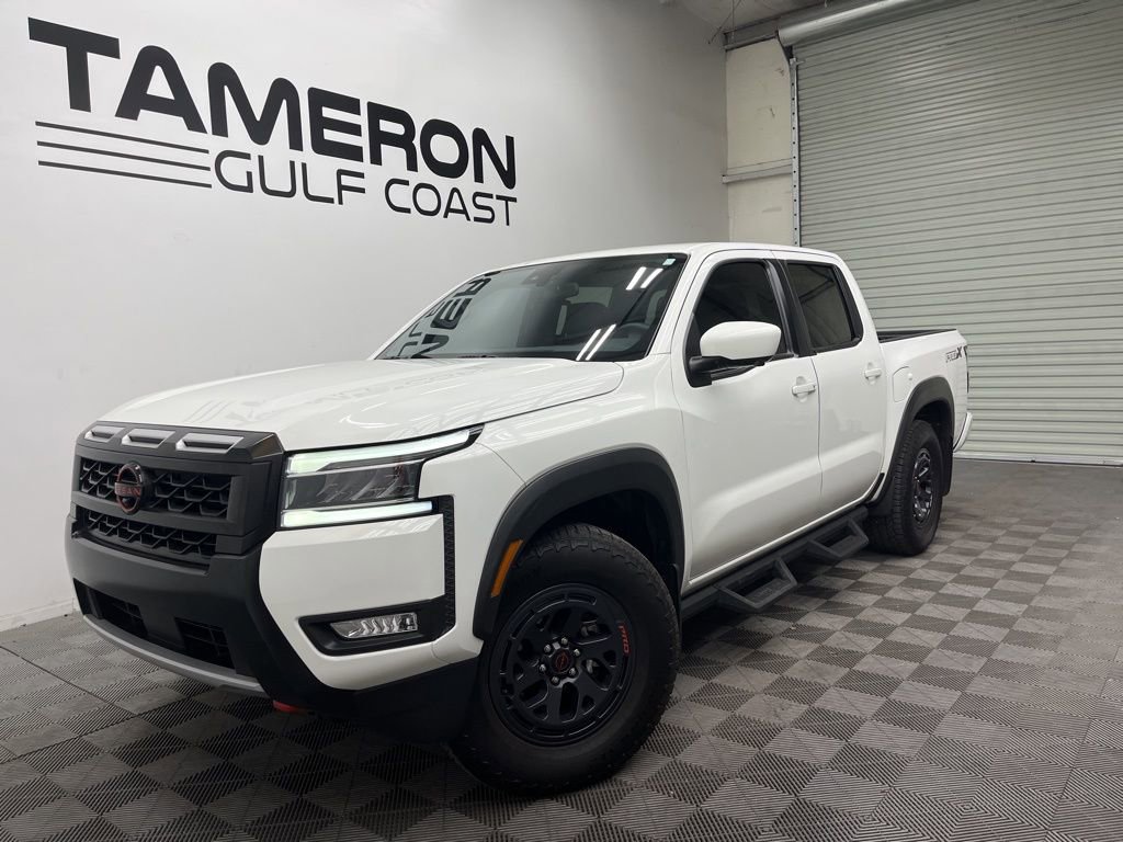 Used 2025 Nissan Frontier Pro-X w/ Pro Convenience Package image 2