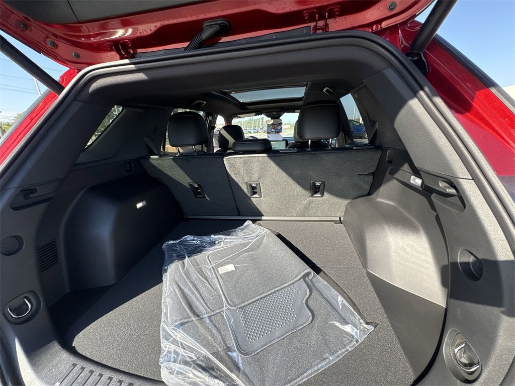 New 2026 Chevrolet Equinox ACTIV w/ Convenience Package III image 21