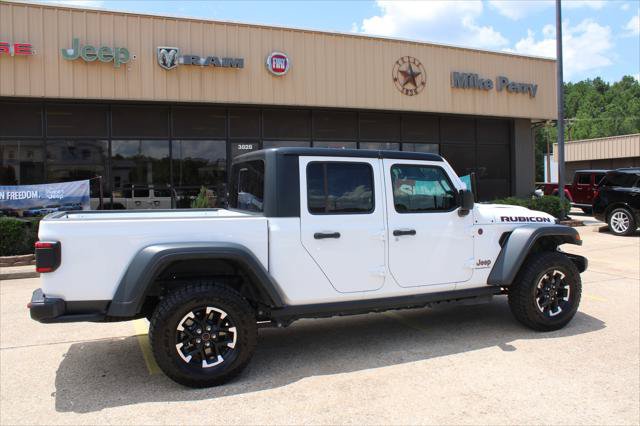 Certified 2026 Jeep Gladiator Rubicon AWD/4WD image 6