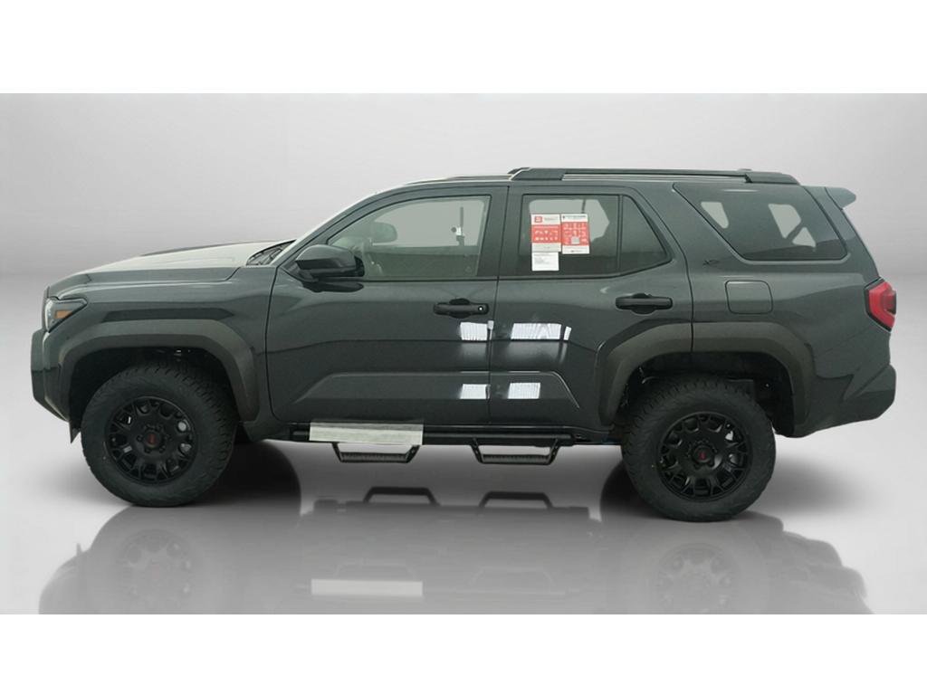 New 2026 Toyota 4Runner SR5 AWD/4WD image 4