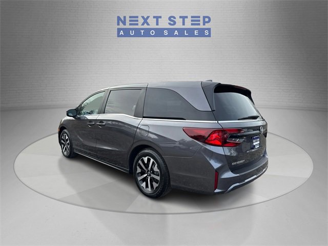 Used 2025 Honda Odyssey EX-L image 5