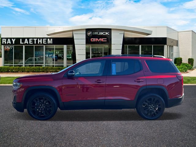Certified 2022 GMC Acadia SLT w/ Elevation Edition image 2