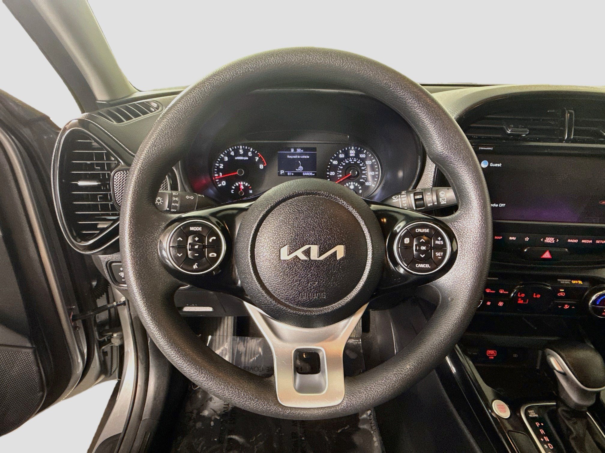 Used 2022 Kia Soul S FWD image 13