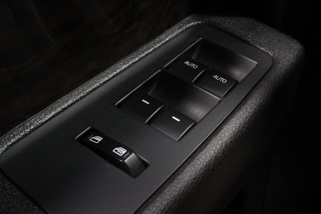 Used 2019 Ford Flex Limited FWD image 26