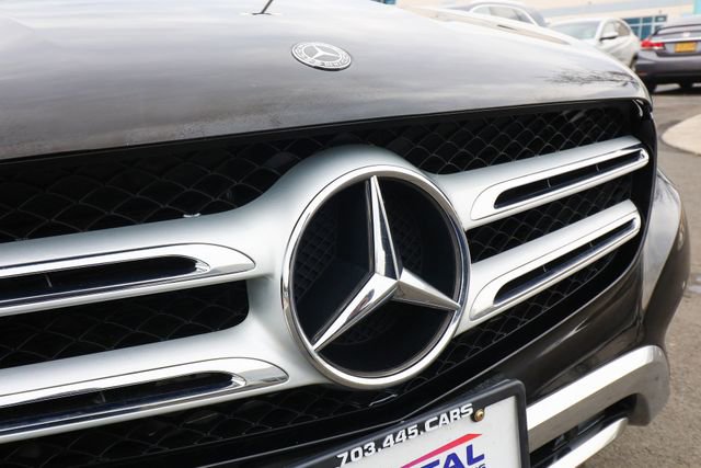 Used 2017 Mercedes-Benz GLC 300 4MATIC image 16