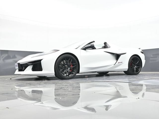 Used 2024 Chevrolet Corvette Z06 RWD image 51